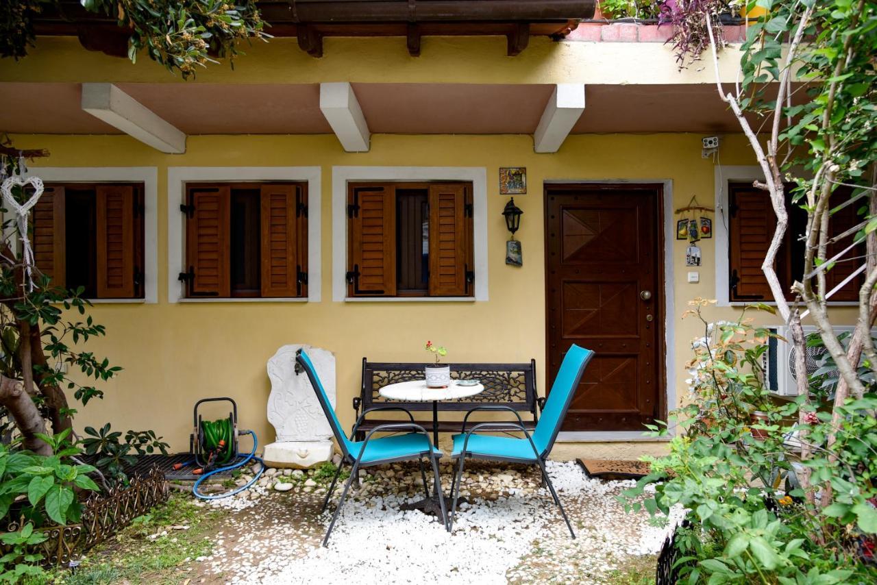 Anemos Old Town Apartment Kavála ภายนอก รูปภาพ