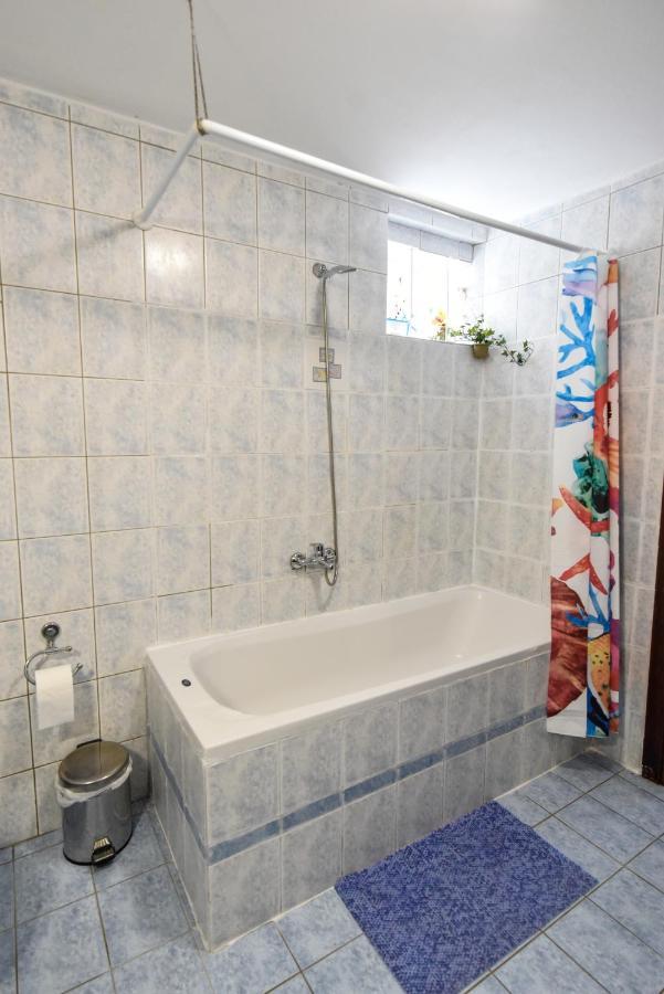 Anemos Old Town Apartment Kavála ภายนอก รูปภาพ